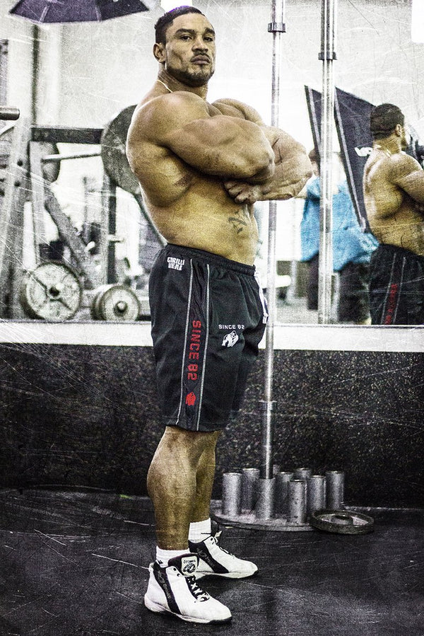 Functional Mesh Shorts - Schwarz/Weiss